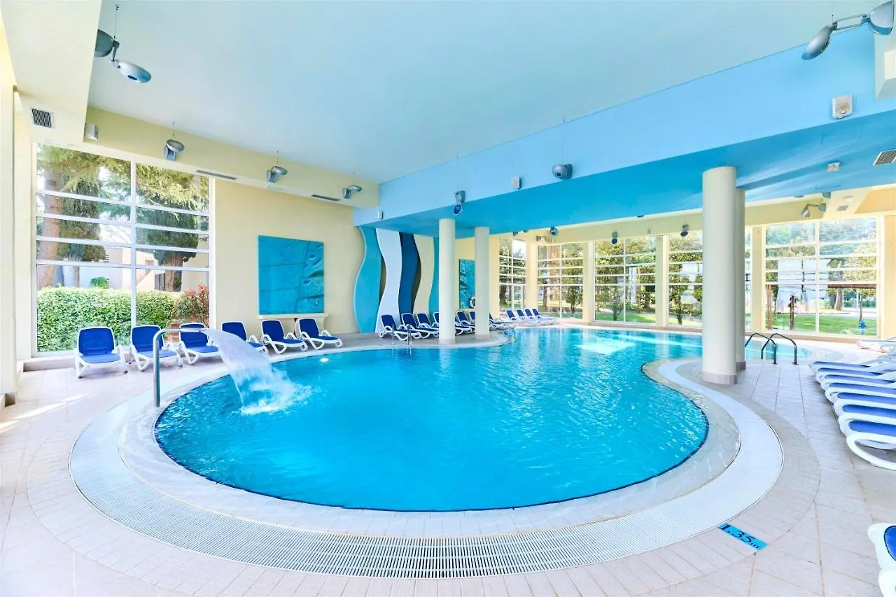 Residence Umag Plava Laguna 4*,